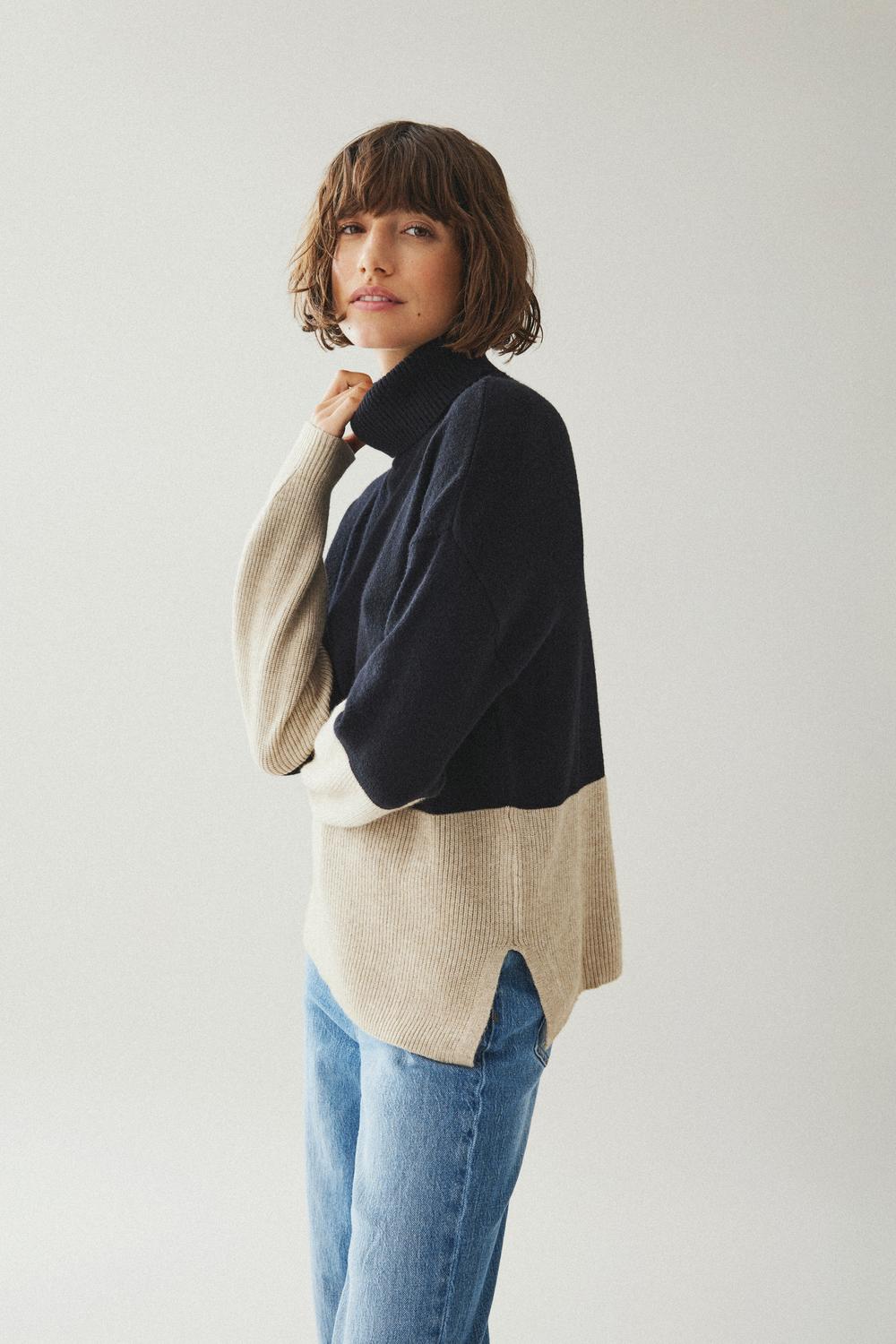 VIRIL BLOCKING ROLL-NK L/S KNIT TOP-NOOS